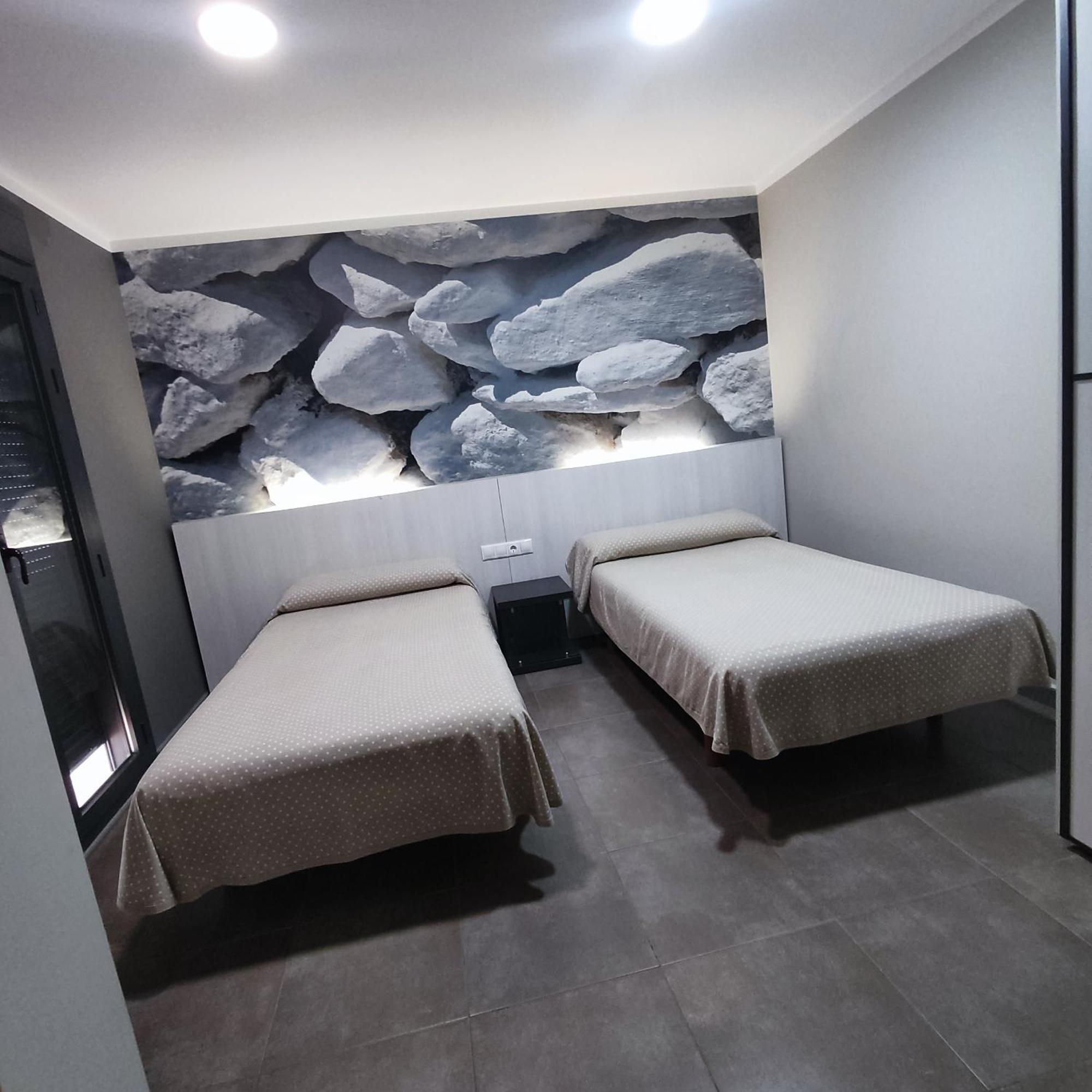 Aparthotel Meseguer Alcaniz Exterior photo