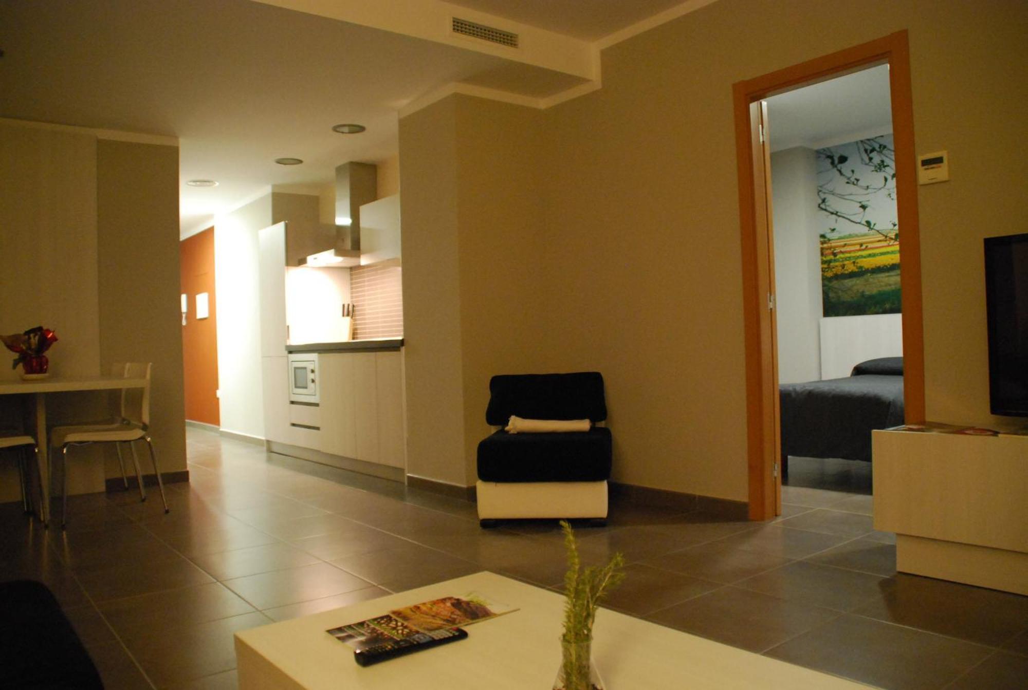 Aparthotel Meseguer Alcaniz Exterior photo
