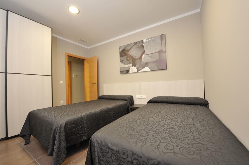 Aparthotel Meseguer Alcaniz Room photo